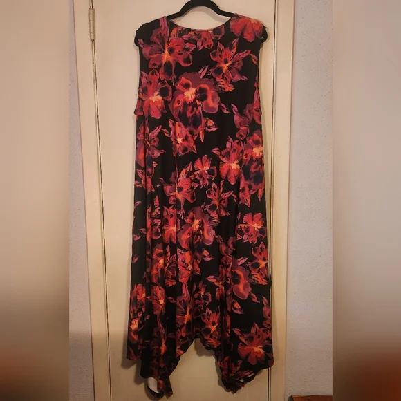 Sleeveless Asymmetrical Dress, Black with Vibrant Floral Design - Picture 3 of 9